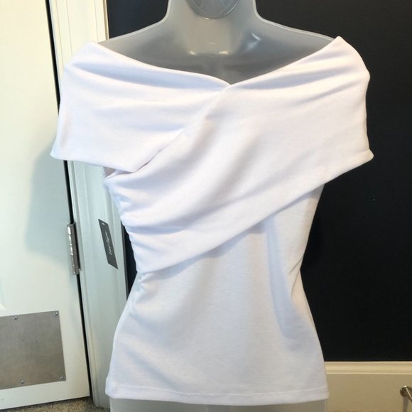 *HP* NWT! Lord & Taylor Classic Wrap Top SP - Picture 8 of 12